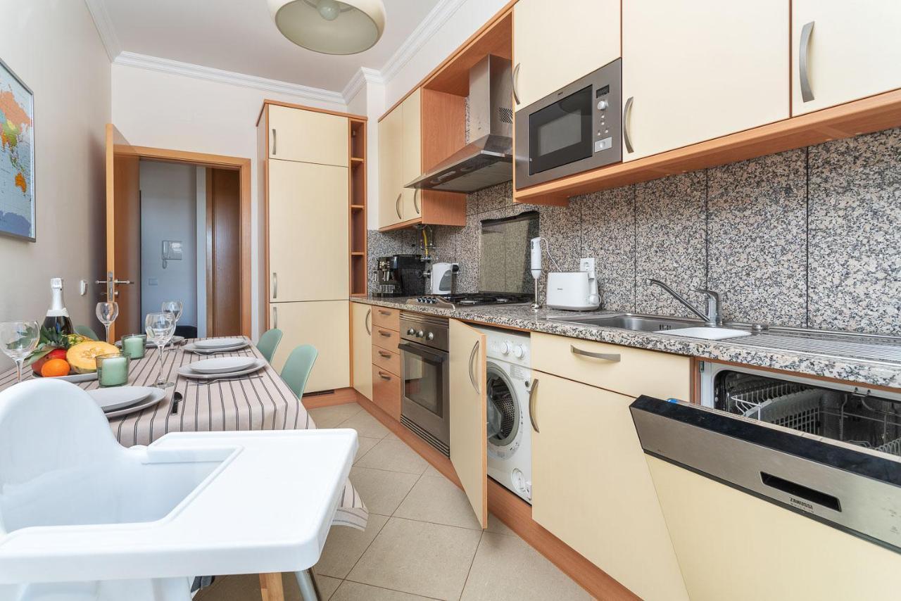 Bnb Homes Ocean View Apartment With Relax Terrace, 2 Swimming Pools & Tennis Court アルブフェイラ エクステリア 写真