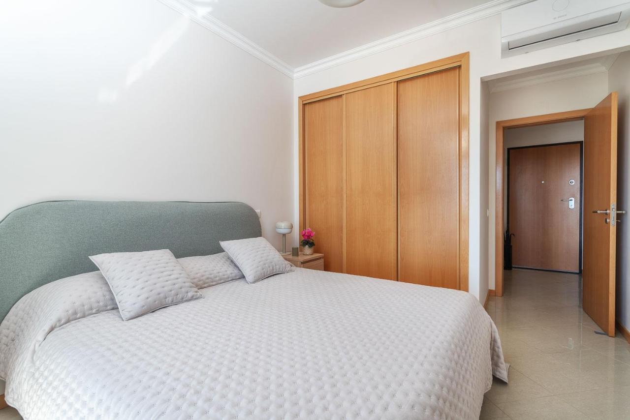 Bnb Homes Ocean View Apartment With Relax Terrace, 2 Swimming Pools & Tennis Court アルブフェイラ エクステリア 写真