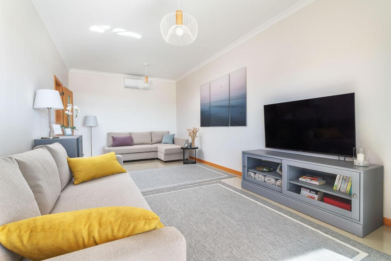 Bnb Homes Ocean View Apartment With Relax Terrace, 2 Swimming Pools & Tennis Court アルブフェイラ エクステリア 写真